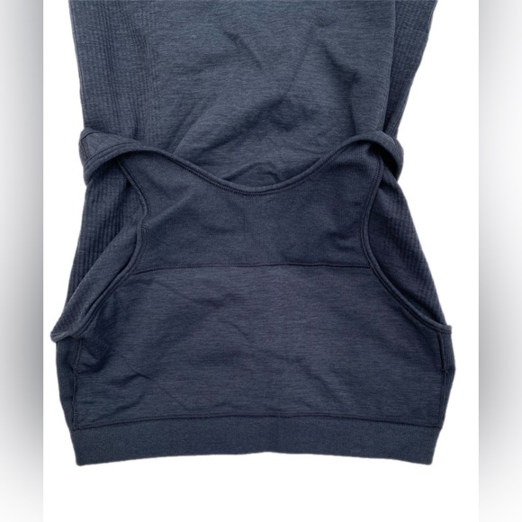 Lululemon Seamlessly Covered Tank Heathered Black - Picture 16 of 16